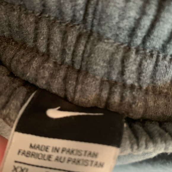 Nike Gray wide leg Sweatpants - Picture 4 of 4